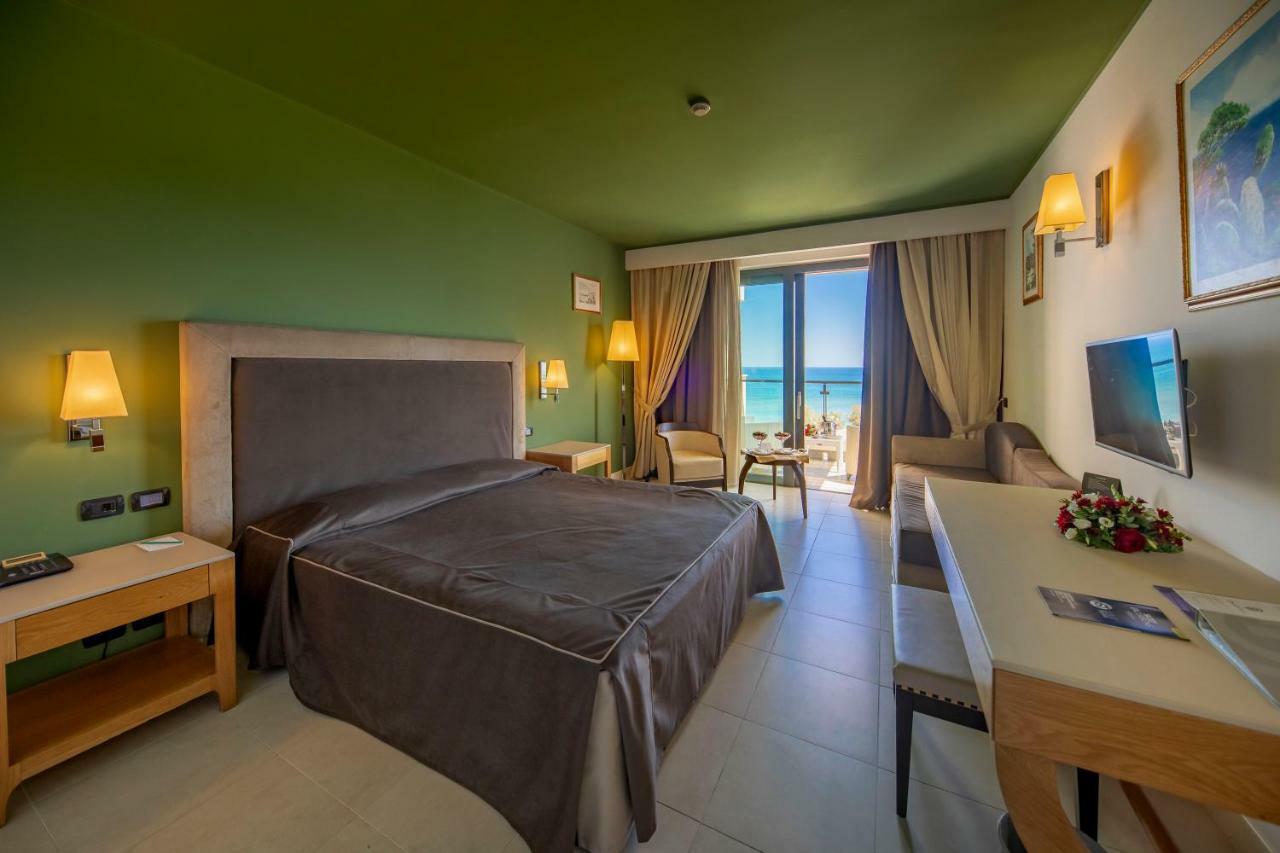 Cefalu Sea Palace エクステリア 写真